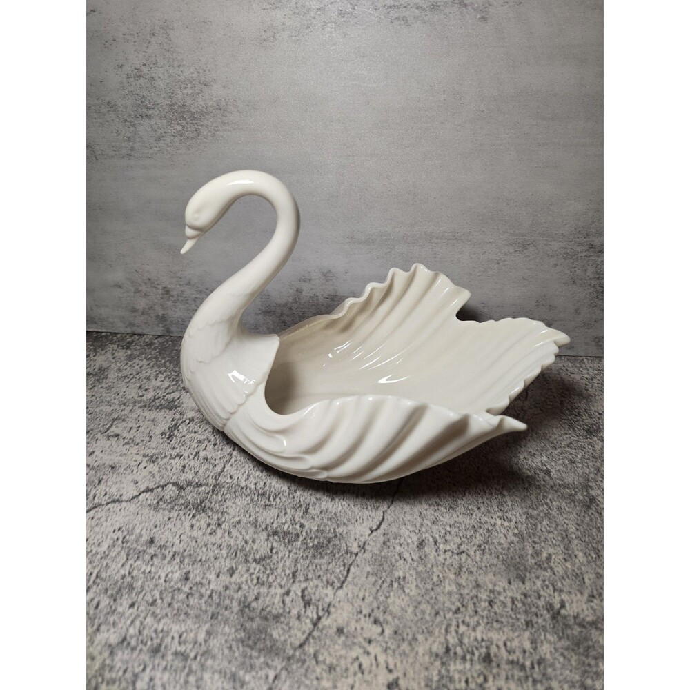 Lenox Swan Porcelain Figurine Vintage Stamp Retired Good Condition